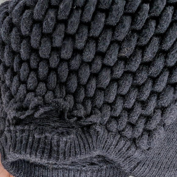 MANIÈRE DE VOIR Crochet Top TORN - Picture 6 of 6